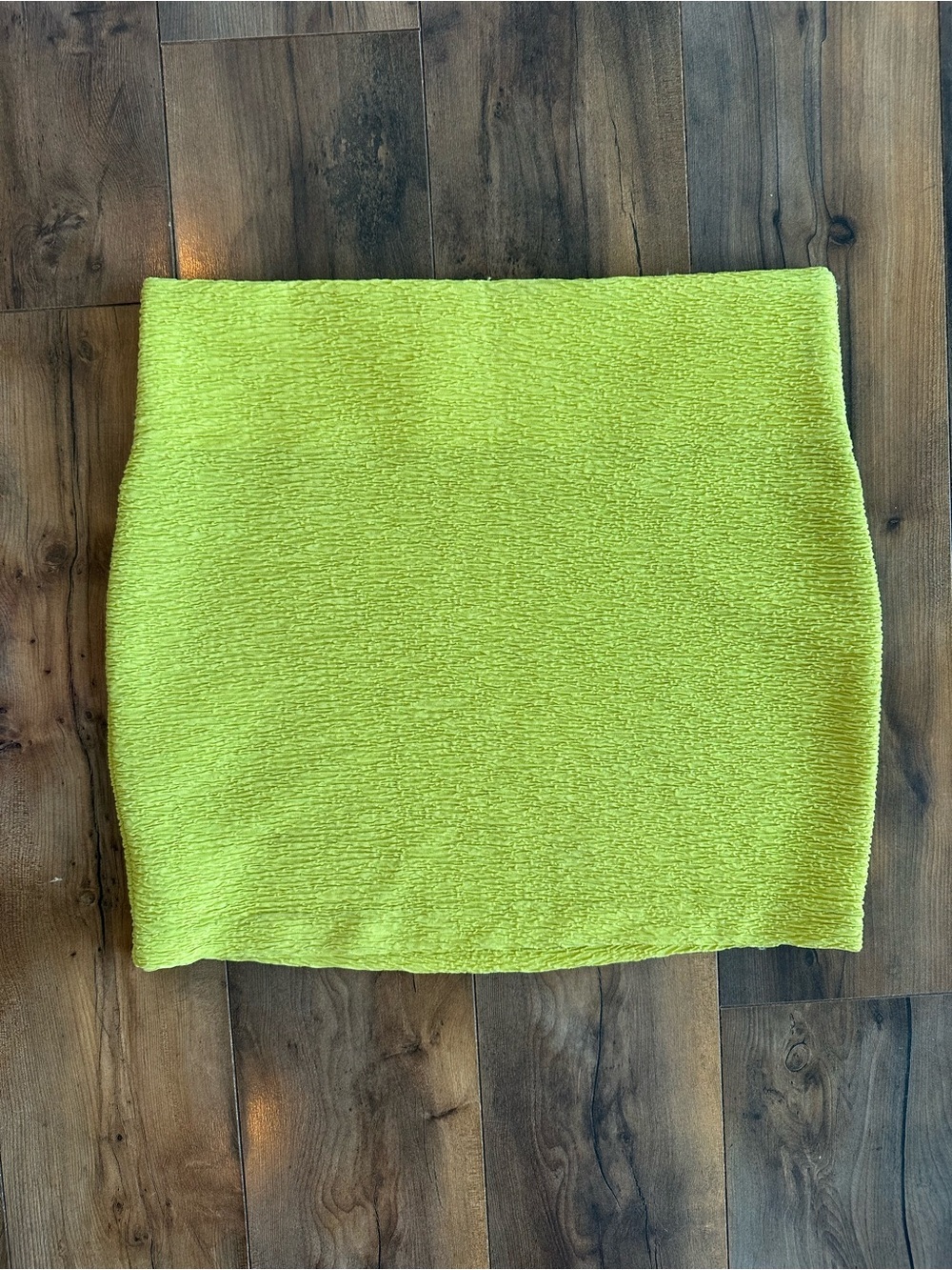 BCBG Generation Neon Lime Textured Mini Skirt Size Medium Y2K